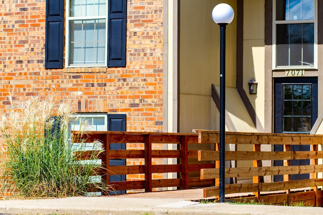 The Bluffs Apartments