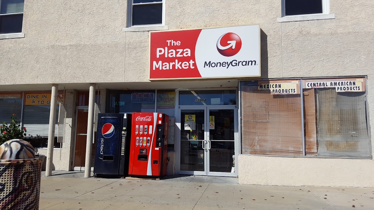 La Plaza Market