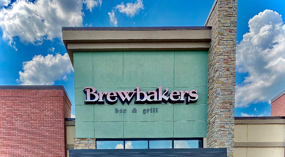 Brewbakers Bar & Grill