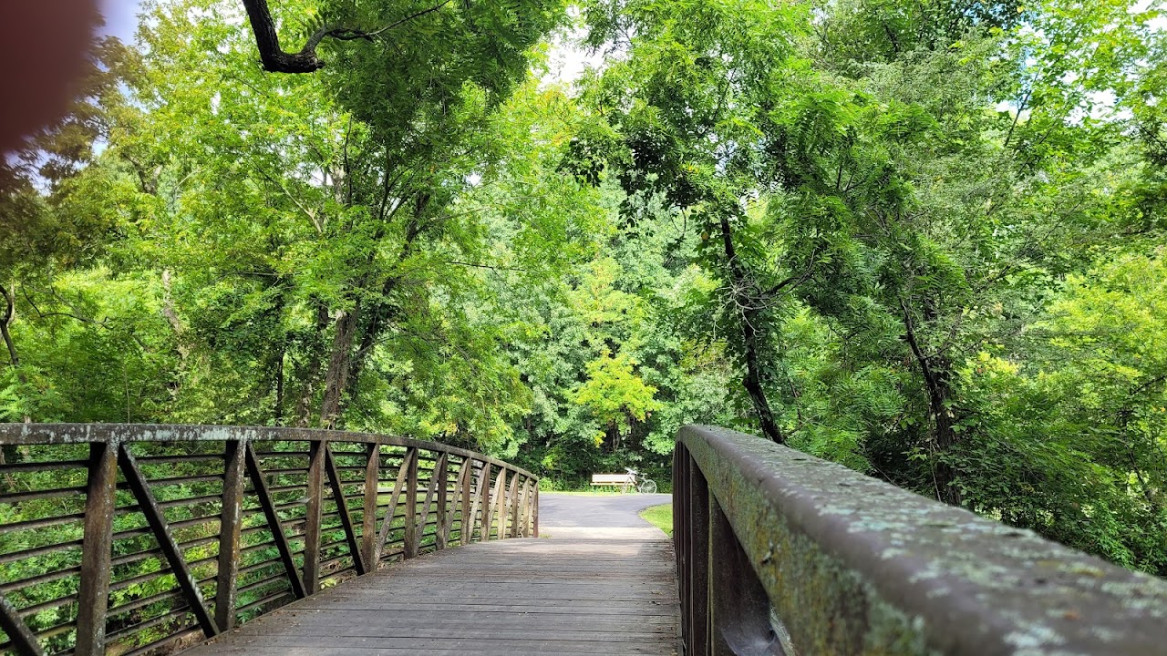 Indian Creek Trailhead
