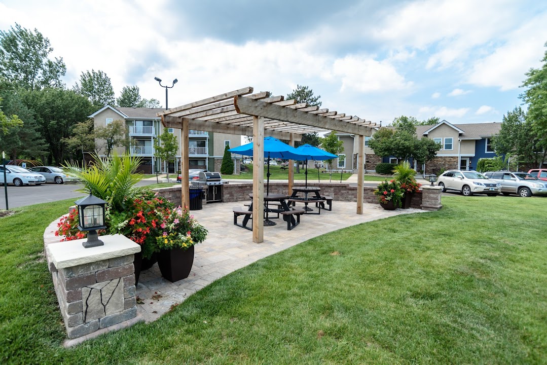 Kendallwood Apartments