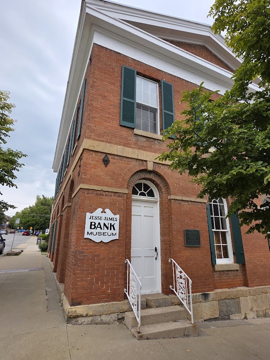 Jesse James Bank Museum