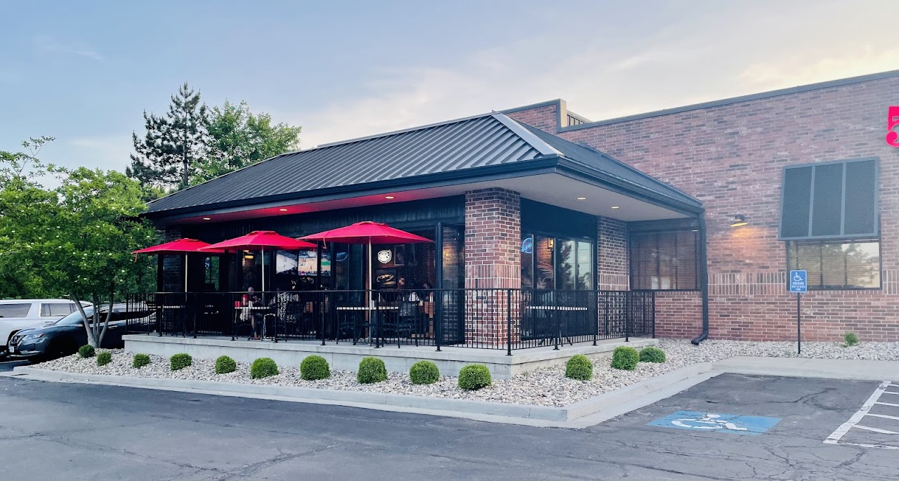 54th Street Scratch Grill & Bar