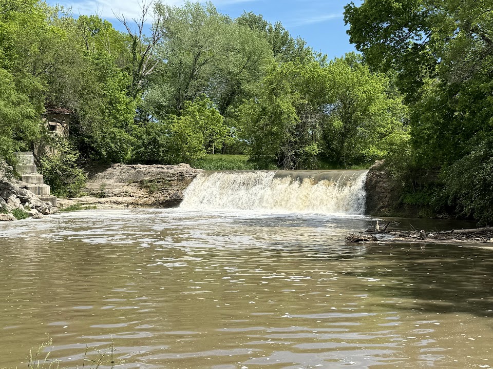 Cedar Creek Waterfall