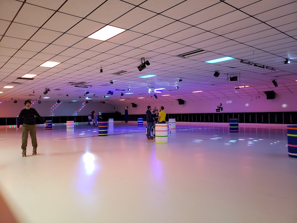 River Roll Skate Center