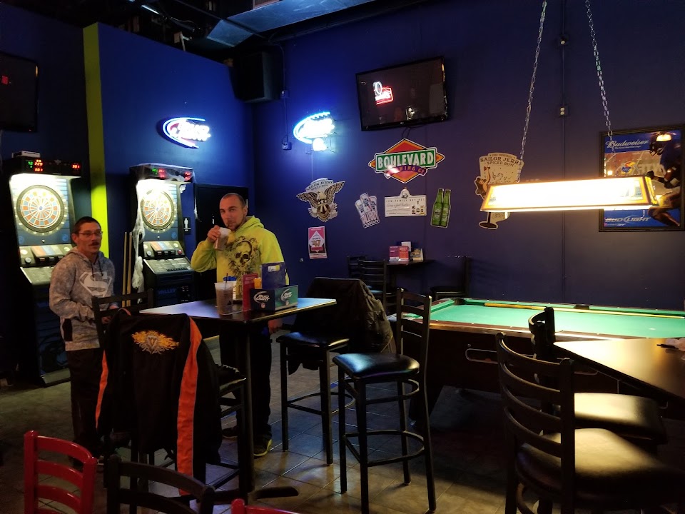 Hurricane Allie's Bar & Grill