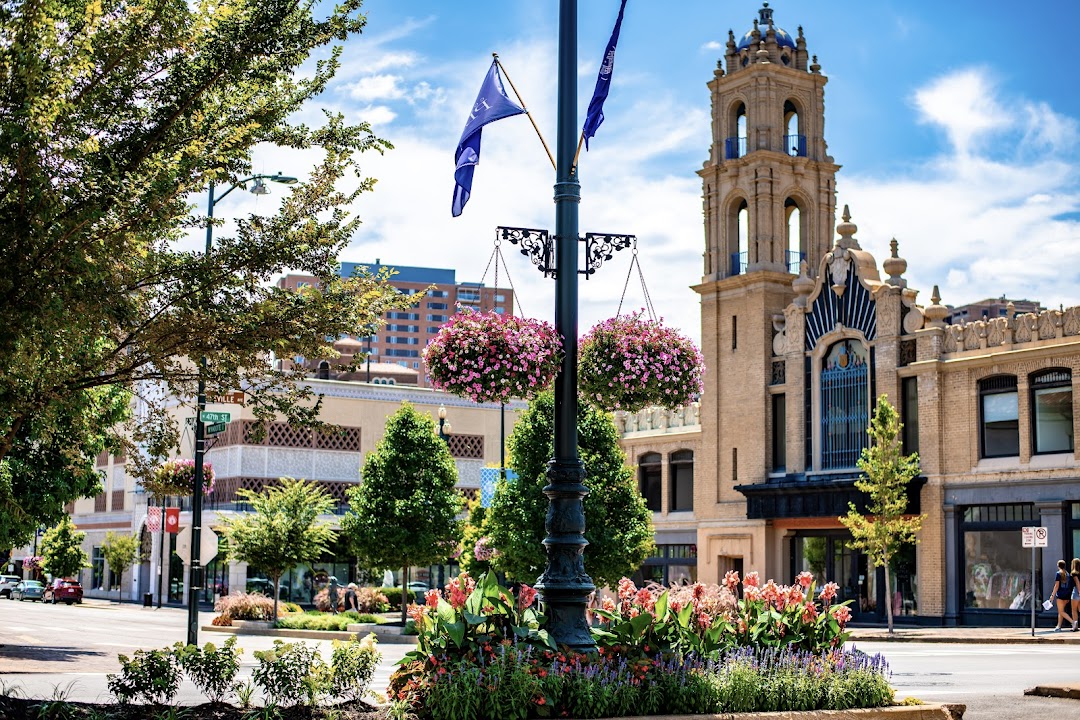 Country Club Plaza