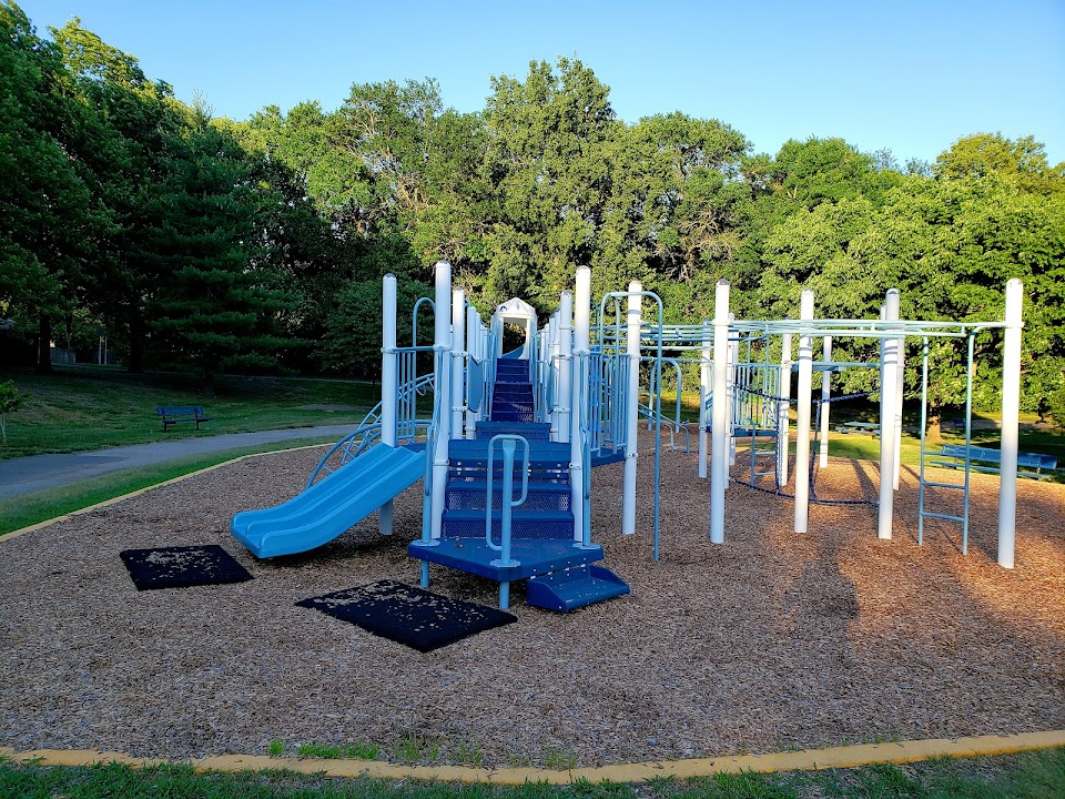 Broadmoor Park